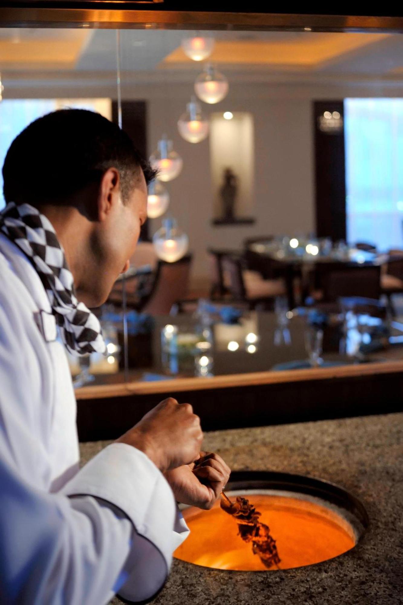 Courtyard By Marriott Kuwait City Luaran gambar