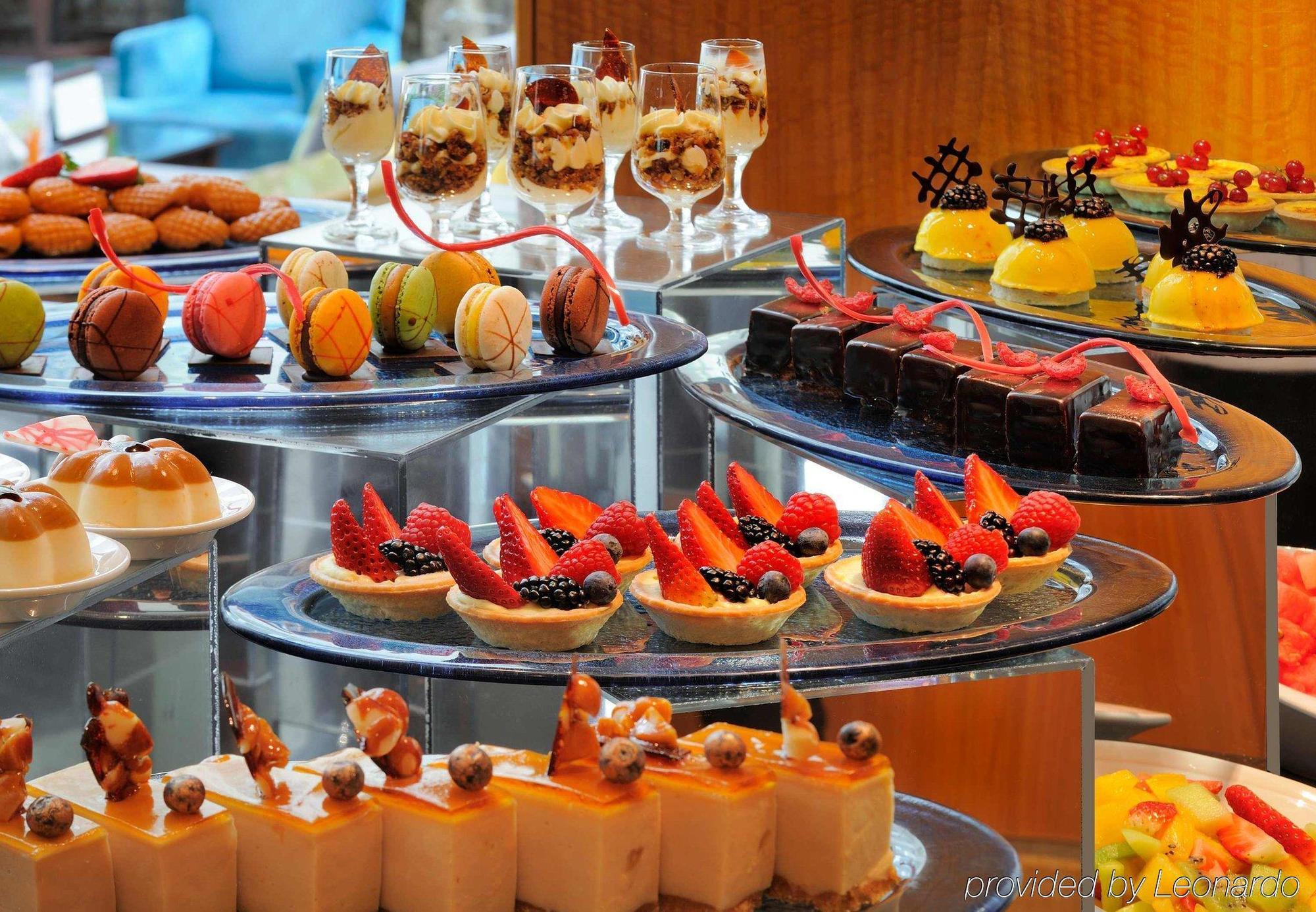 Courtyard By Marriott Kuwait City Luaran gambar