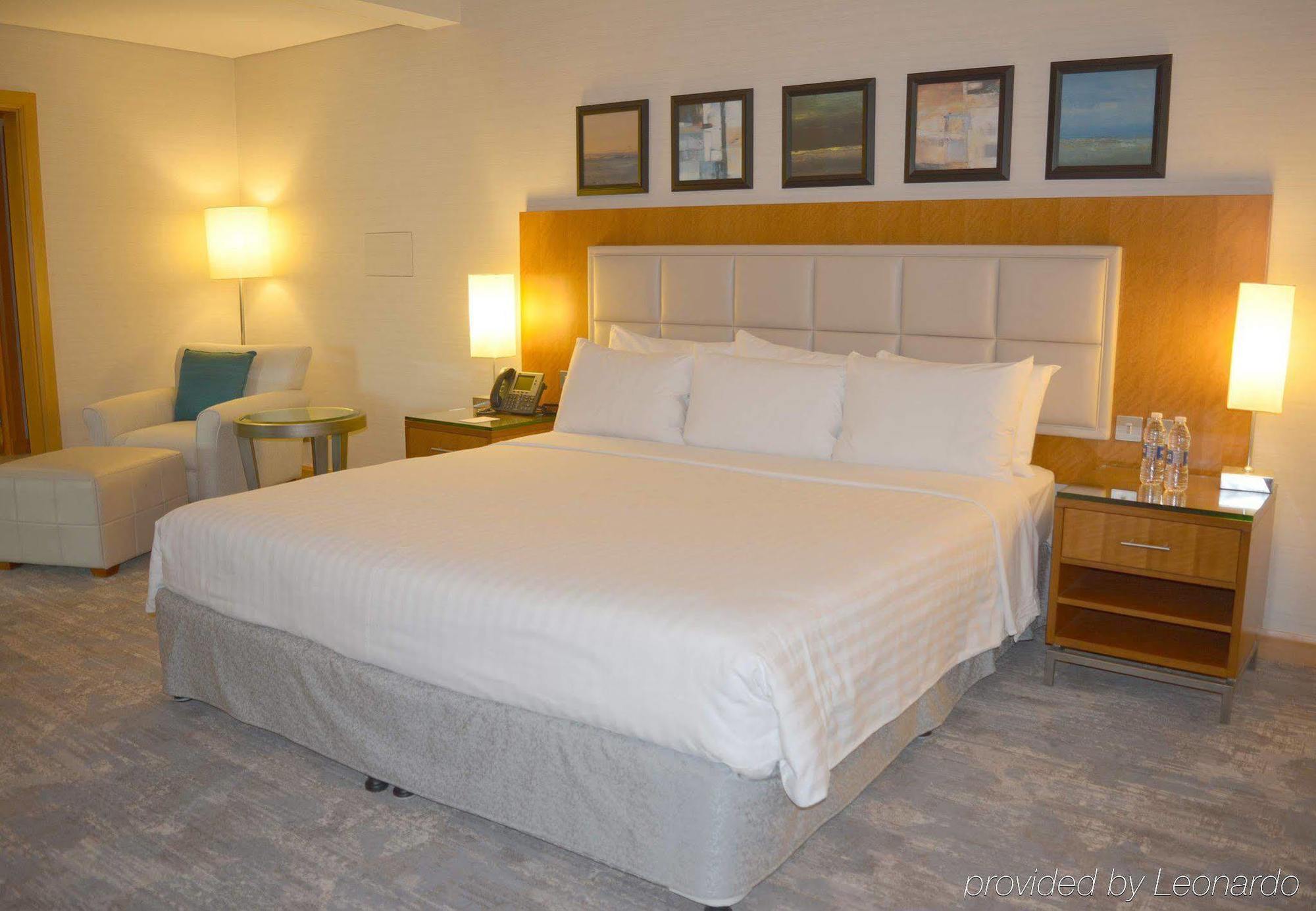 Courtyard By Marriott Kuwait City Luaran gambar